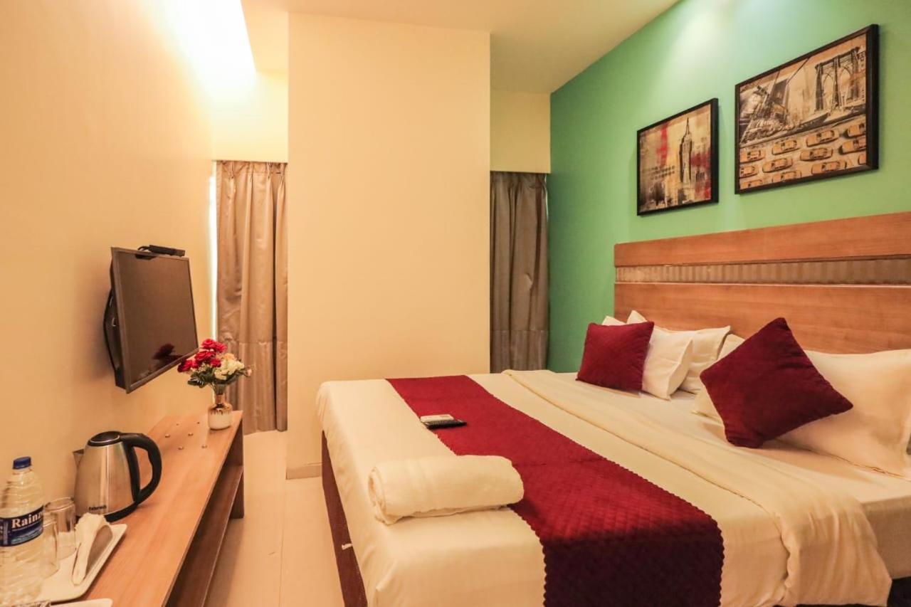Hotel Akasa International Near T-2 International Airport Mumbai — Photos 1